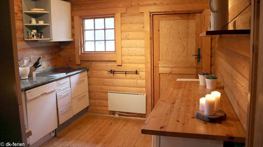 Küche in Skallerup Blockhütte