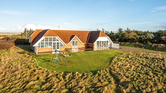 Außenansicht von Hermod Poolhus
