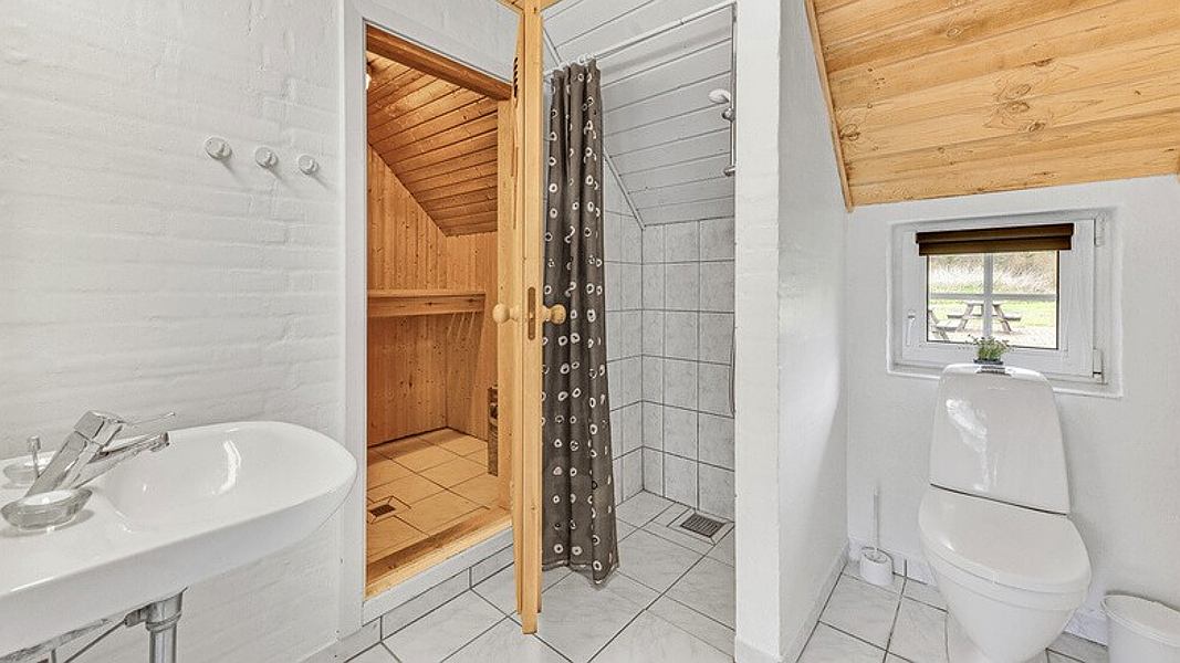 Badezimmer in Bækby Hus