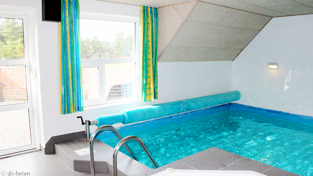 Pool in Blavand Poolhaus