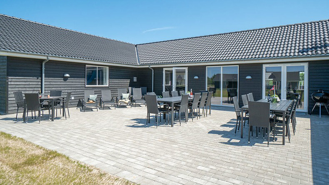 Terrasse von Filsø Poolhus