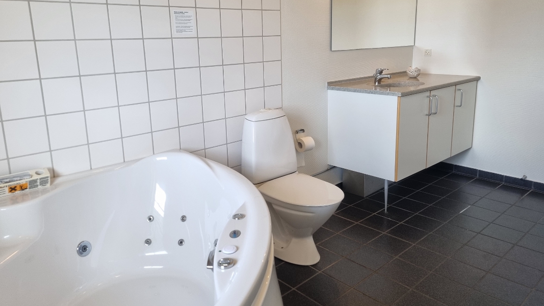 Badezimmer in Lønne Sommerhus