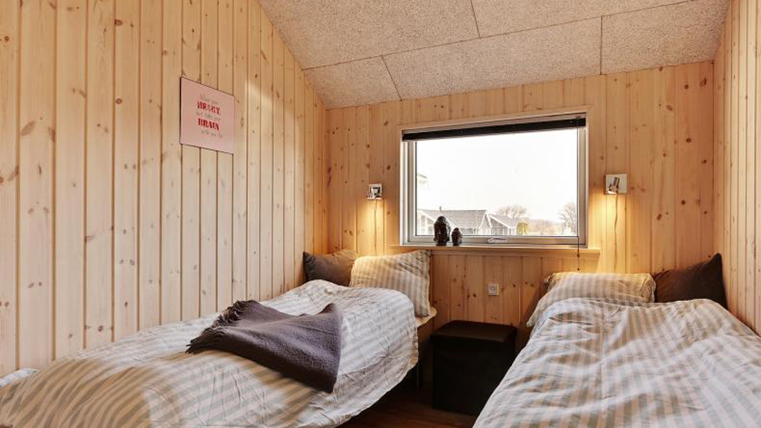 Schlafzimmer in Råbylille Aktivhus