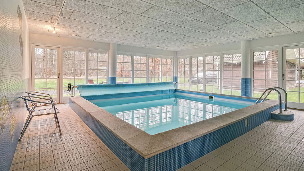Pool in Helsinge Poolhus