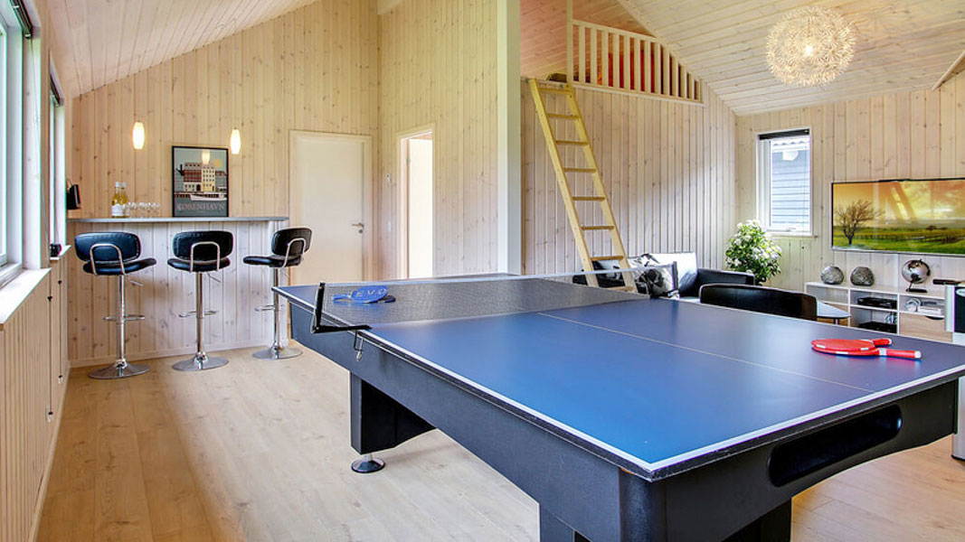 Tischtennisplatte  Højby Aktivitätshus