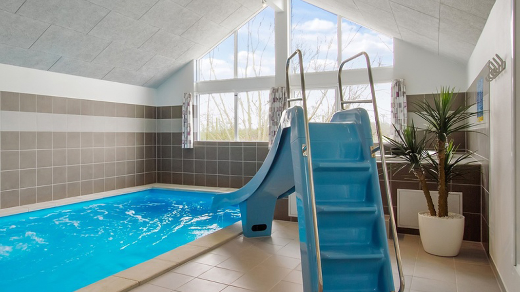Schleswig Poolhaus (Innenansicht) Schleswig Poolhaus innen