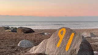 Strand in der Nähe von Lyseblå feriestedet