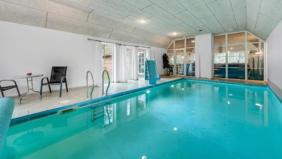 Pool in Villa Victoria