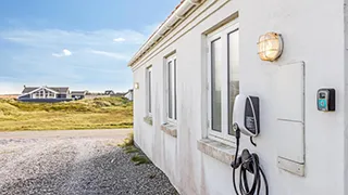 E-Ladestation von Lild Havblik Poolhus