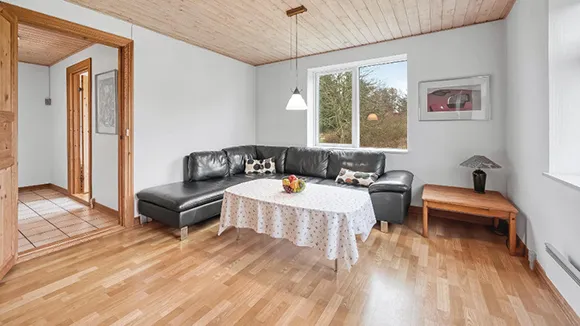 Wohnzimmer von Frøstrup Poolhus