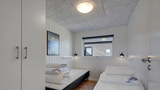 Schlafzimmer in Bjerregård Aktivhus