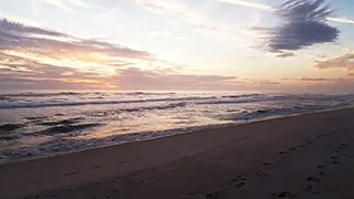 Strand in der Nähe von Vestklit Aktivhus