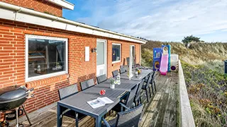 Terrasse von Sommerferiehus Søndervig