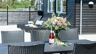 Terrasse von Guldskov Poolhus