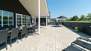 Terrasse von Lyhne Aktivhus