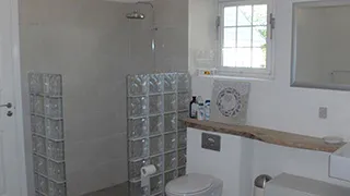 Badezimmer in Hus Neder