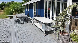 Terrasse von Sommerhus Fyrglimt