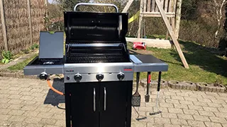 Grill von Dråbyhøj Hus