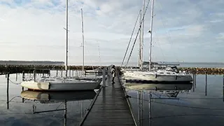 Hafen in der Nähe von Dråbyhøj Hus