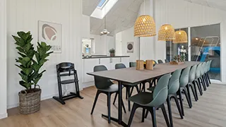 Essbereich in Birke Aktivhus