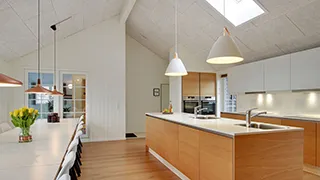 Küche in Højde Poolhus