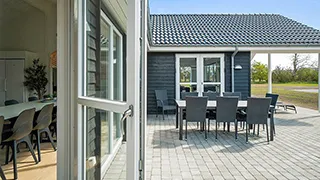 Terrasse von Grenå Poolhus