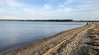 Strand in der Nähe von Hvidbjerg Poolhus