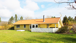 Pøt Strandby Hus außen