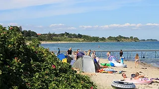 Strand in der Nähe von Vorbæk Spahus