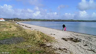 Strand in der Nähe von Hus Lærkebo