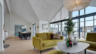 Wohnzimmer von Faurholm Poolhus