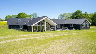 Mommark Poolhus außen