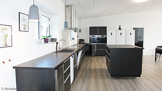 Küche in Aarøsund Poolhus