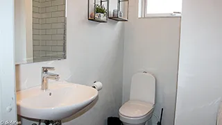 Badezimmer in Jepsens Sommerhus