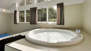 Whirlpool in Slottet Aktivhus