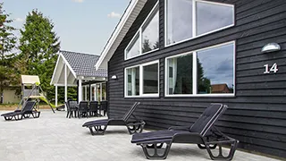 Terrasse von Skiften Poolhus