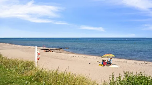 Strand in der Nähe von Poolhus Strandkrogen
