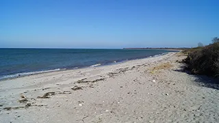 Strand in der Nähe von Slettemose Aktivhus