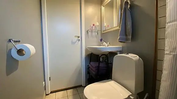 Badezimmer in Sommerhus Østersøbad