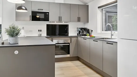 Küche in Poolhus Kramnitze