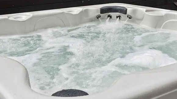 Außenwhirlpool  Poolhus Kramnitze