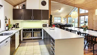 Küche in Sortspætte Aktivhus