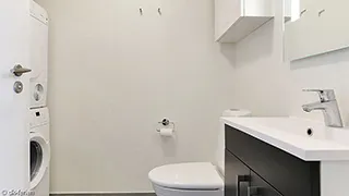 Badezimmer in Bøtø Poolhus