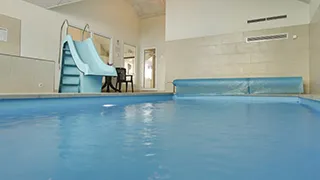 Pool in Kyst Aktivhus