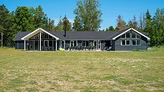 Elme Poolhus außen