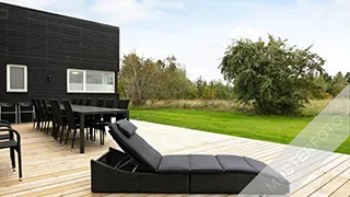 Terrasse von Hesselhøj Poolhus