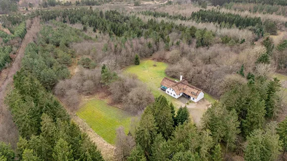 Luftaufnahme von Poolhus Brande