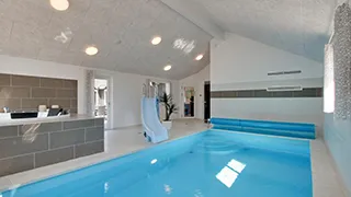 Pool in Snogebæk Poolhus