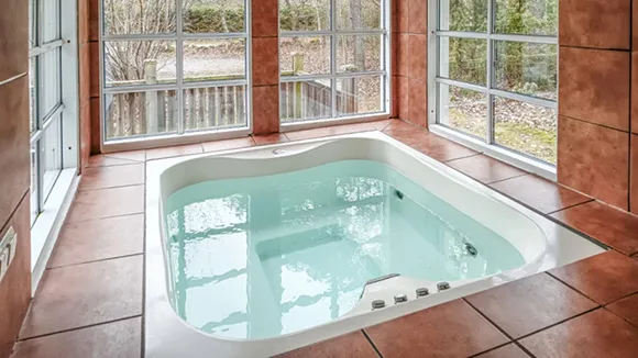 Whirlpool in Dankvägen Poolhus