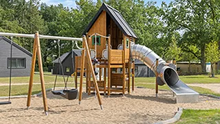 Schaukel von Hagenow Aktivitätshaus